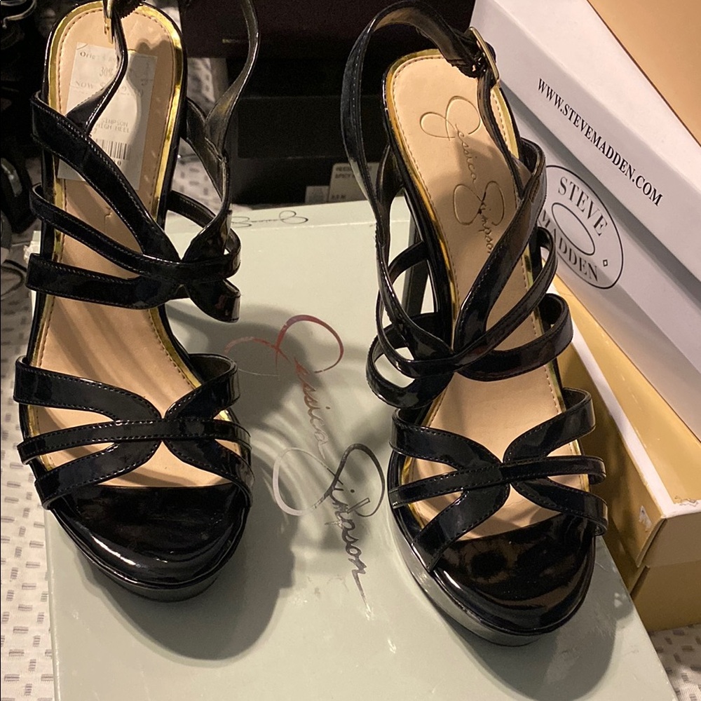 Jessica Simpson Black Strappy Heels patent black